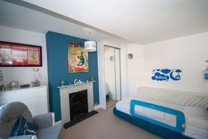  Bed 2- click for photo gallery